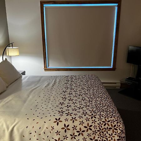 Marble Villa Steady Brook Экстерьер фото