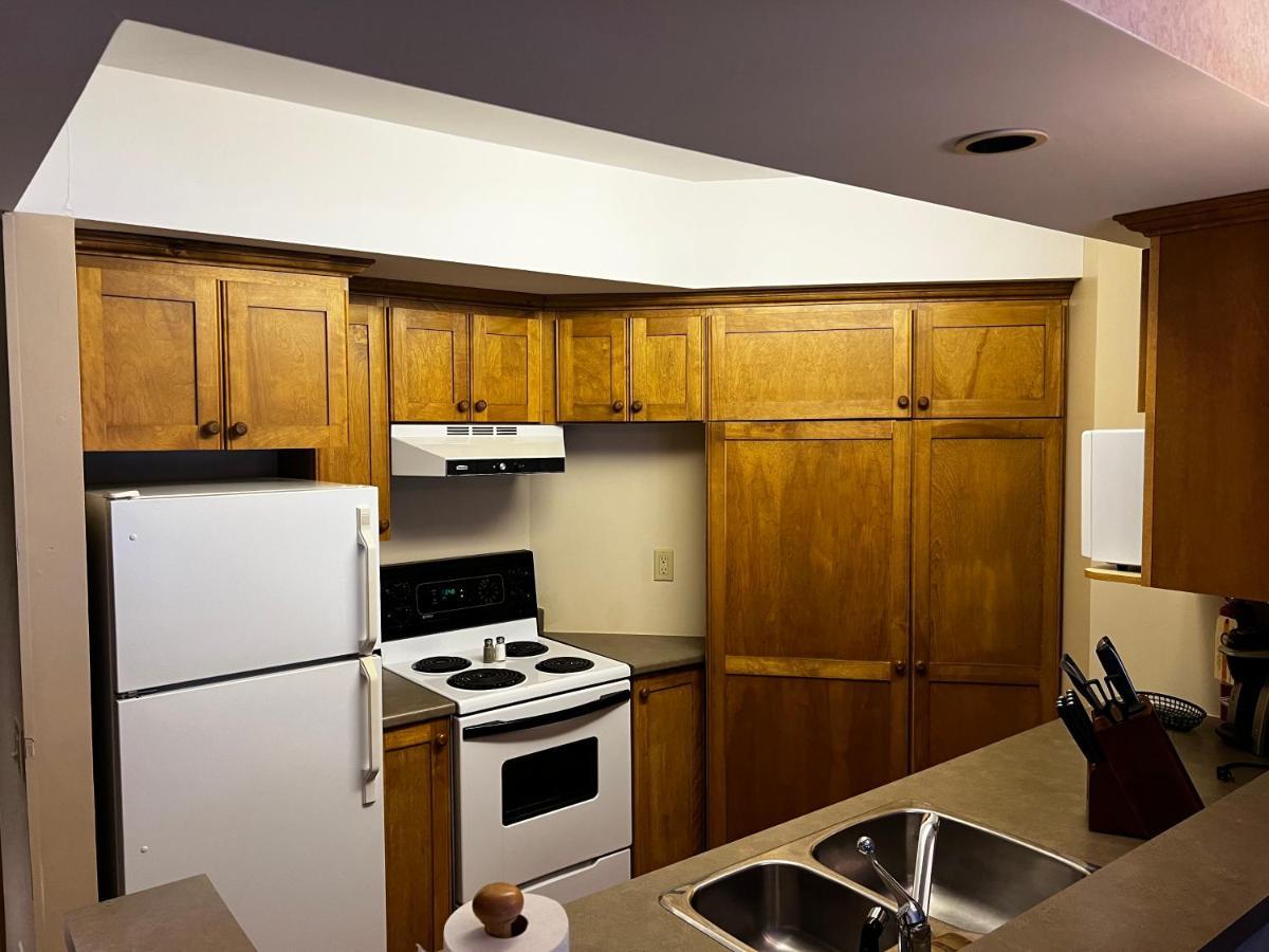 Marble Villa Steady Brook Экстерьер фото